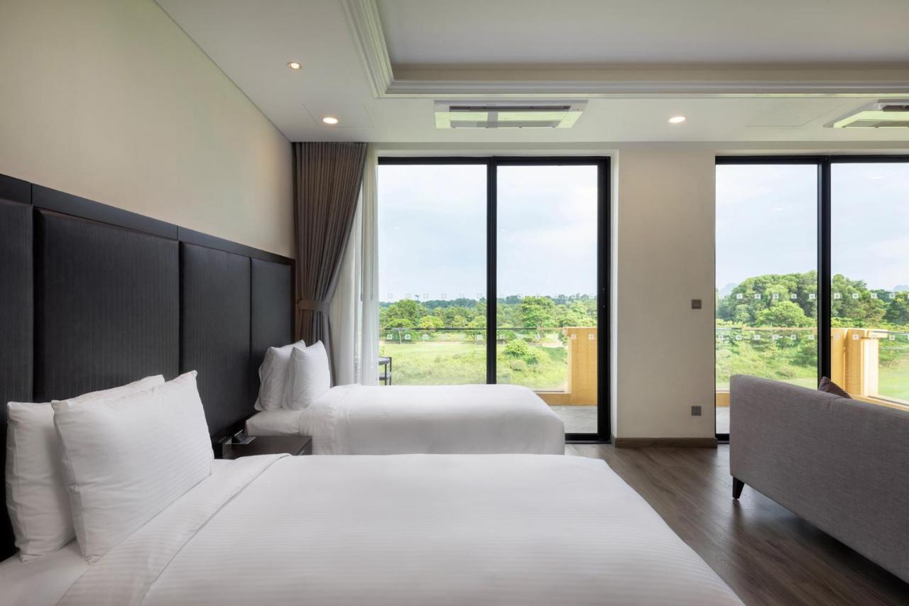 Wyndham Sky Lake Resort And Villas Hanoi Kültér fotó